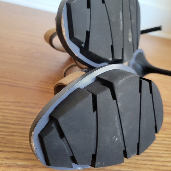 L.A.M.B Lug Sole Stilettos - Picture 11 of 11